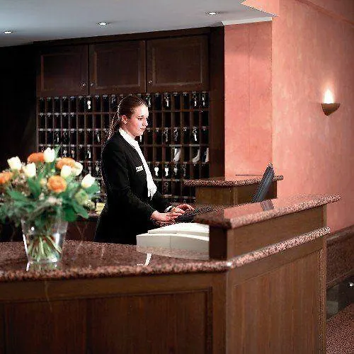 Hotel Kloesterle Noerdlingen - In Kuerze Elaya Hotel Kloesterle Noerdlingen