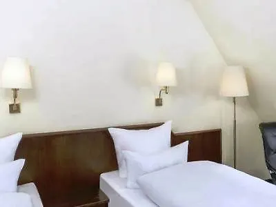 Hotel Kloesterle Noerdlingen - In Kuerze Elaya Hotel Kloesterle Noerdlingen