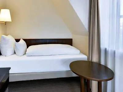 Hotel Kloesterle Noerdlingen - In Kuerze Elaya Hotel Kloesterle Noerdlingen 4*,