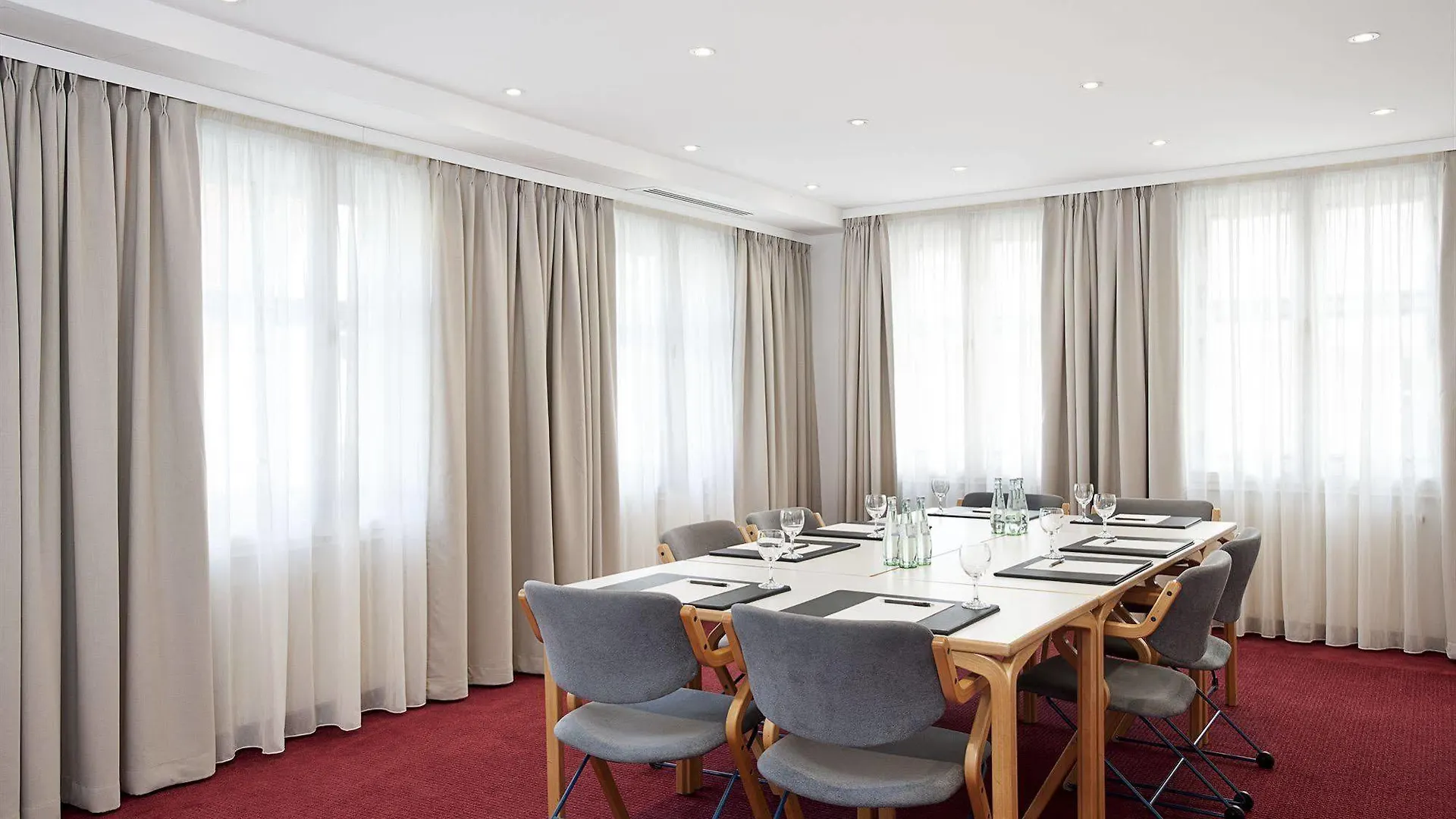 Hotel Kloesterle Noerdlingen - In Kuerze Elaya Hotel Kloesterle Noerdlingen