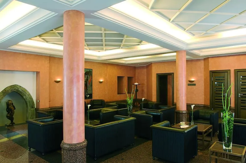 Hotel Kloesterle Noerdlingen - In Kuerze Elaya Hotel Kloesterle Noerdlingen