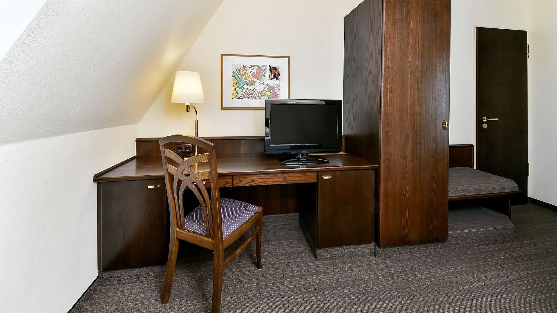 Hotel Kloesterle Noerdlingen - In Kuerze Elaya Hotel Kloesterle Noerdlingen Germany