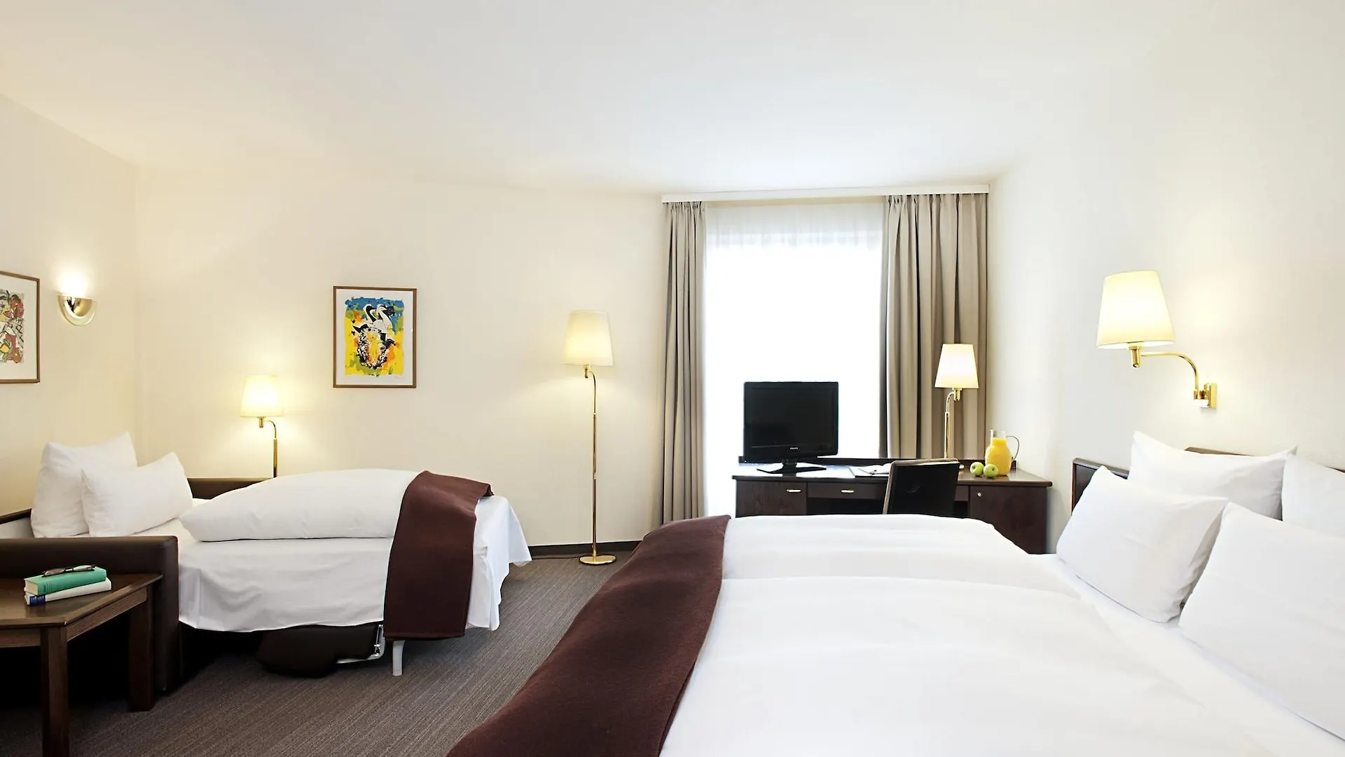Hotel Kloesterle Noerdlingen - In Kuerze Elaya Hotel Kloesterle Noerdlingen