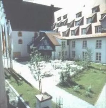 Hotel Kloesterle Noerdlingen - In Kuerze Elaya Hotel Kloesterle Noerdlingen